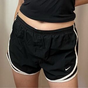 Nike Women's Black & White Running Workout Track Shorts Size Small